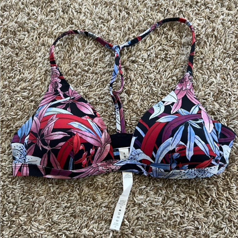 Lululemon bra